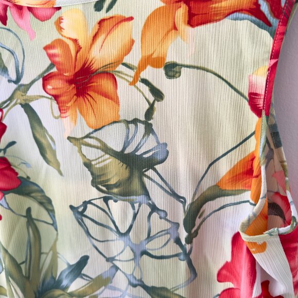 Maggie Sweet Green Floral Dress - Picture 3 of 10